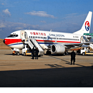 昆明长水机场物流航空快运业稳步发展的原因是什么？